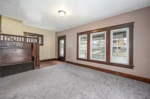 914 Delia Ave, Akron, OH 44320 - Photo 7