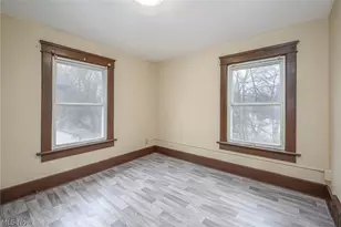 914 Delia Ave, Akron, OH 44320 - Photo 17