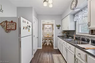 348 East St, Fairport Harbor, OH 44077 - Photo 17