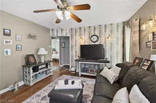 348 East St, Fairport Harbor, OH 44077 - Photo 5