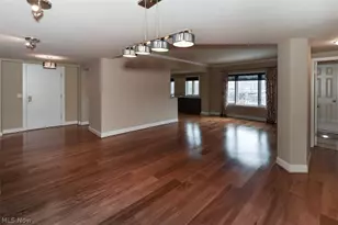 19000 Lake Rd, Rocky River, OH 44116 - Photo 5