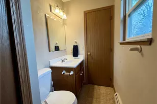 1268 Oxford Dr, Madison, OH 44057 - Photo 17