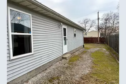 1268 Oxford Drive, Madison, OH 44057 - Photo 3