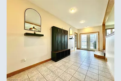 1446 Riverview Drive, Zanesville, OH 43701 - Photo 3