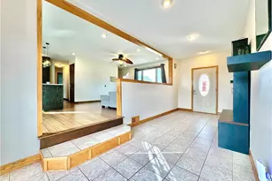 1446 Riverview Dr, Zanesville, OH 43701 - Photo 5