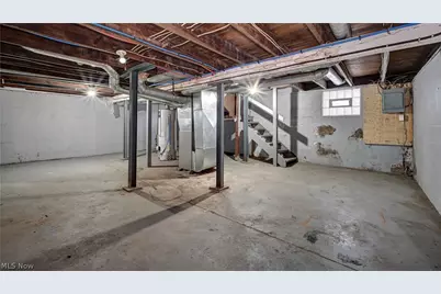 994 Perry Avenue, Barberton, OH 44203 - Photo 23