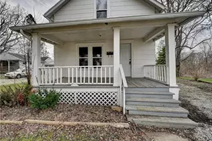 994 Perry Ave, Barberton, OH 44203 - Photo 3