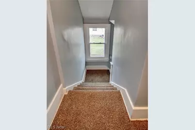 994 Perry Avenue, Barberton, OH 44203 - Photo 19