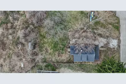 994 Perry Avenue, Barberton, OH 44203 - Photo 35