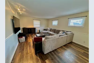 325 McKinley Avenue NW, Canton, OH 44615 - Photo 9
