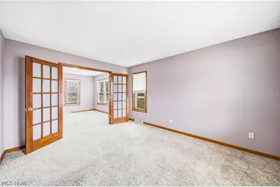 32068 Dorchester Drive, Avon Lake, OH 44012 - Photo 3