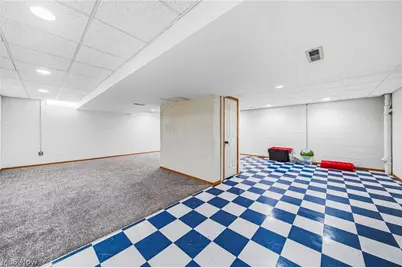 32068 Dorchester Drive, Avon Lake, OH 44012 - Photo 29