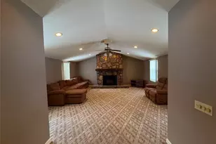 1070 Calla Road E, Poland, OH 44514 - Photo 7