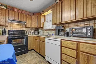 3990 Crum Rd, Youngstown, OH 44515 - Photo 15