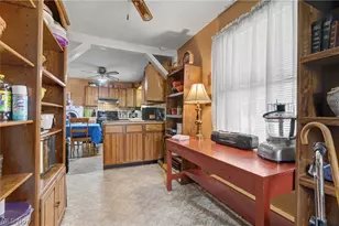 3990 Crum Rd, Youngstown, OH 44515 - Photo 9