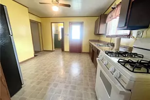 55500 National Rd, Bridgeport, OH 43912 - Photo 5