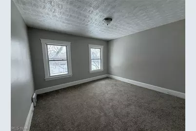 15340 Yorick Avenue #2nd floor, Loveland, OH 44110 - Photo 11