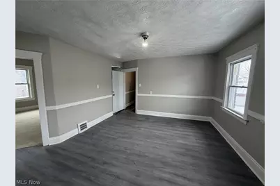 15340 Yorick Avenue #3rd floor, Loveland, OH 44110 - Photo 5