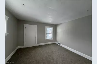 15340 Yorick Avenue #3rd floor, Loveland, OH 44110 - Photo 3