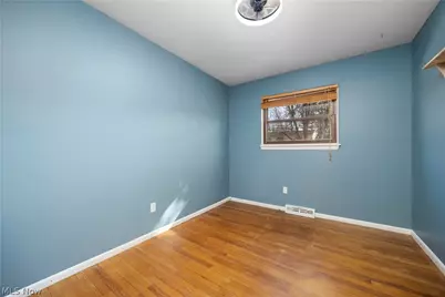 26619 Redwood Drive, Olmsted Falls, OH 44138 - Photo 31