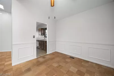 26619 Redwood Drive, Olmsted Falls, OH 44138 - Photo 7