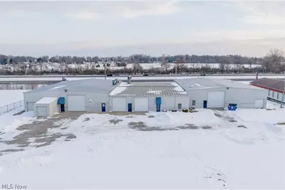 1811 Sawmill Parkway, Huron, OH 44870 - Photo 1