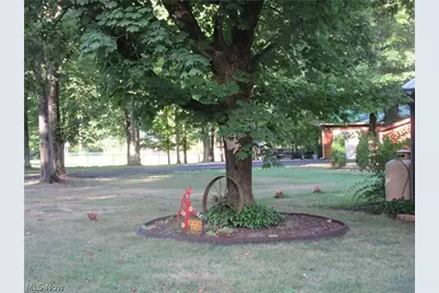 8999 Avon Drive, Linesville, PA 16424 - Photo 3