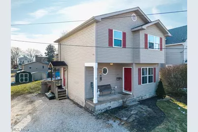 67 25th Street NW, Barberton, OH 44203 - Photo 3