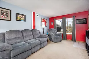 67 25th St NW, Barberton, OH 44203 - Photo 13