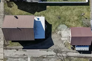 142 E Clay St, Fredericksburg, OH 44627 - Photo 37