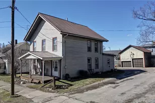 142 E Clay St, Fredericksburg, OH 44627 - Photo 3