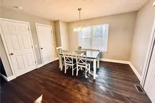 3200 Foxford Ct, Lakemore, OH 44312 - Photo 7