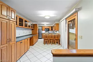 11121 Lafayette Dr NW, Canal Fulton, OH 44614 - Photo 9