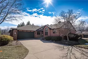 101 N Cir Dr, Canton, OH 44709 - Photo 43