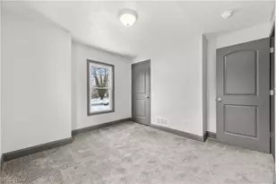 840 E Buchtel Ave, Akron, OH 44305 - Photo 33