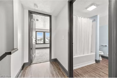 840 E Buchtel Avenue, Akron, OH 44305 - Photo 23