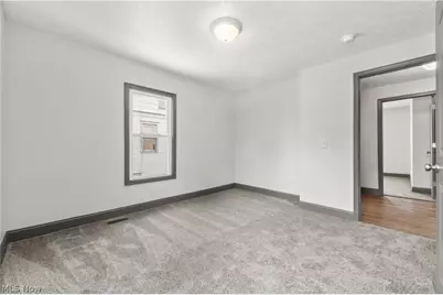 840 E Buchtel Avenue, Akron, OH 44305 - Photo 21