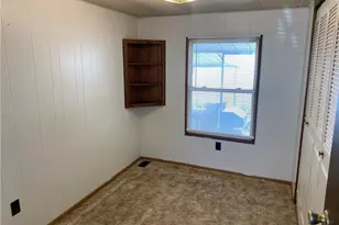 34424 Euclid Ave, Willoughby, OH 44094 - Photo 11