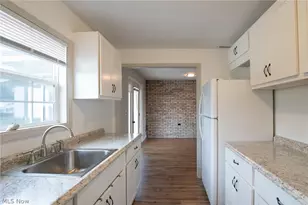 970 S Chillicothe Rd, Aurora, OH 44202 - Photo 23