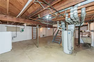 1144 Sutherland Ave, Akron, OH 44314 - Photo 33