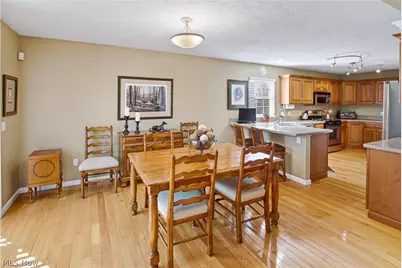 407 Clearbrook Drive, Avon Lake, OH 44012 - Photo 11