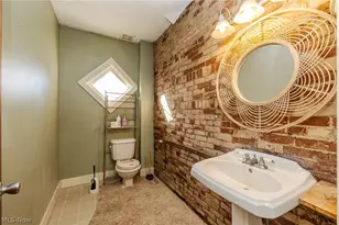 514 Reno Dr, Louisville, OH 44641 - Photo 13