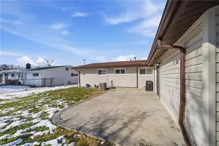 9185 Milford Dr, Northfield, OH 44067 - Photo 19