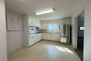 574 Brighton Blvd, Zanesville, OH 43701 - Photo 9