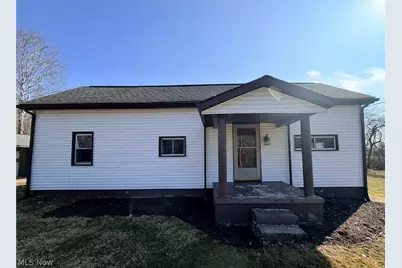 574 Brighton Boulevard, Zanesville, OH 43701 - Photo 1