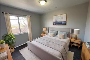 4871 Banbury Ct, Warrensville Heights, OH 44128 - Photo 5