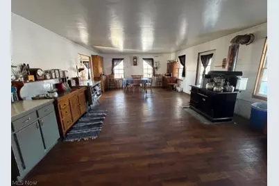 540 Flagdale Road S, Junction City, OH 43748 - Photo 27