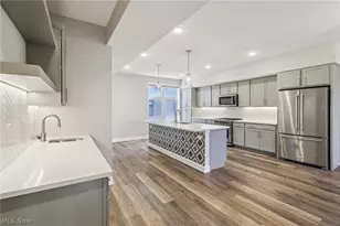 1446 E 14th St, Loveland, OH 44114 - Photo 7