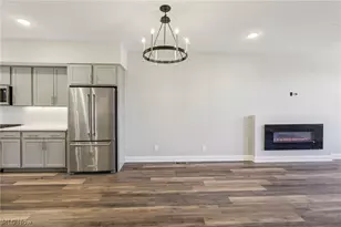 1446 E 14th St, Loveland, OH 44114 - Photo 13