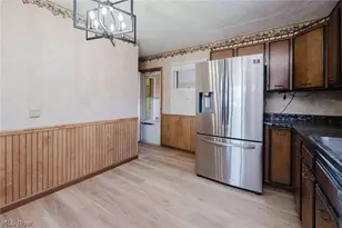 524 Jefferson Ave, Barberton, OH 44203 - Photo 11